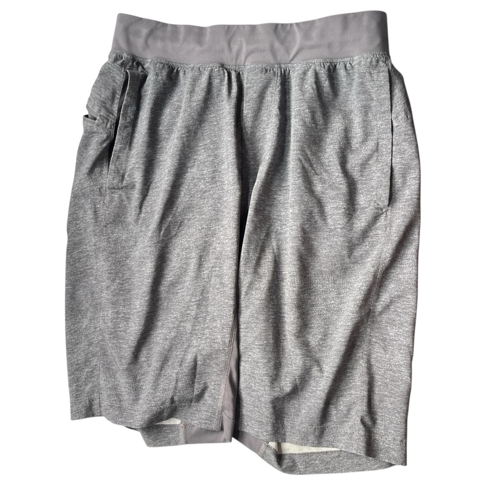 Lululemon Gray Athletic Shorts Pull On Workout Gym Neutral Mens